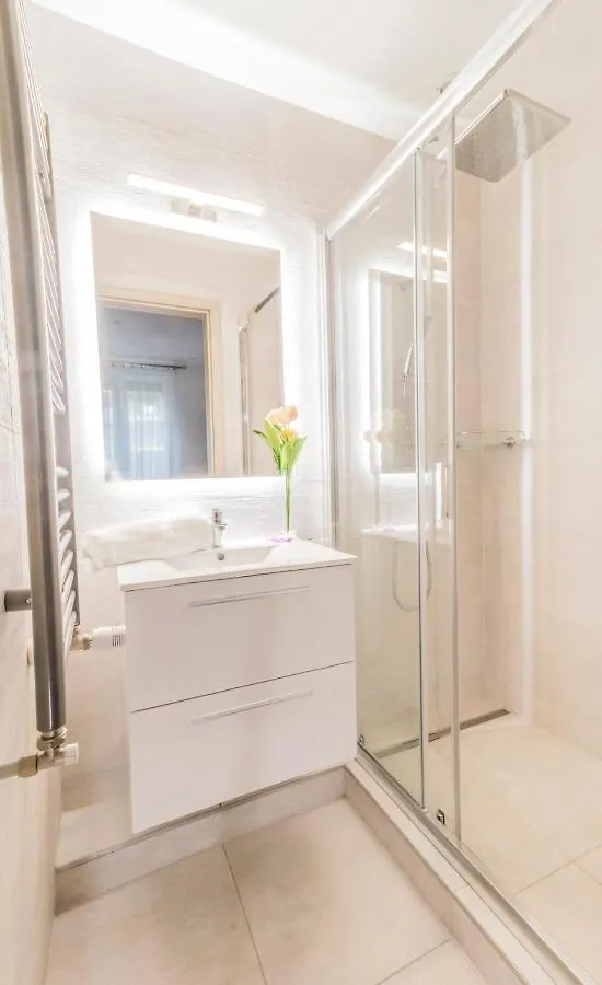 Bpstyle Prestige Exclusive Luxe Stay Parking Breakfast Budapest Apartman